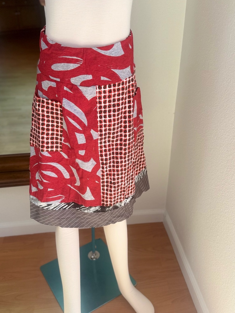 Unbranded Red Patterned A-Line Patchwork Skirt - Picture 2 of 4